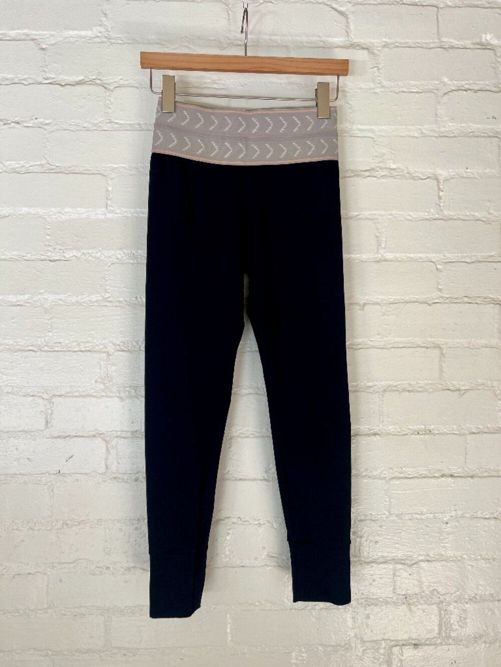 Free People x Olympia Size Small Women's Black Leggings Gray Chevron Waist Print